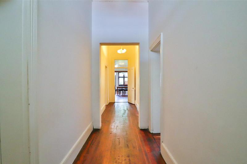 4 Bedroom Property for Sale in Claremont Western Cape